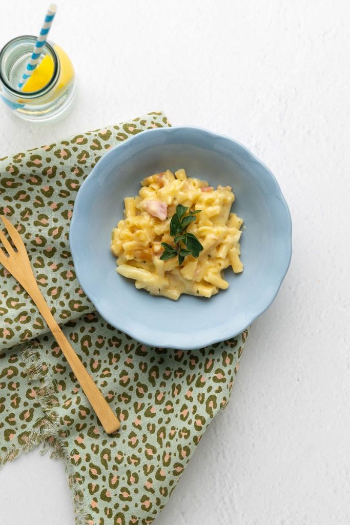 A kid-friendly favorite: Cauli Mac n Cheese, a sneaky way to get in some veggies without sacrificing flavor.