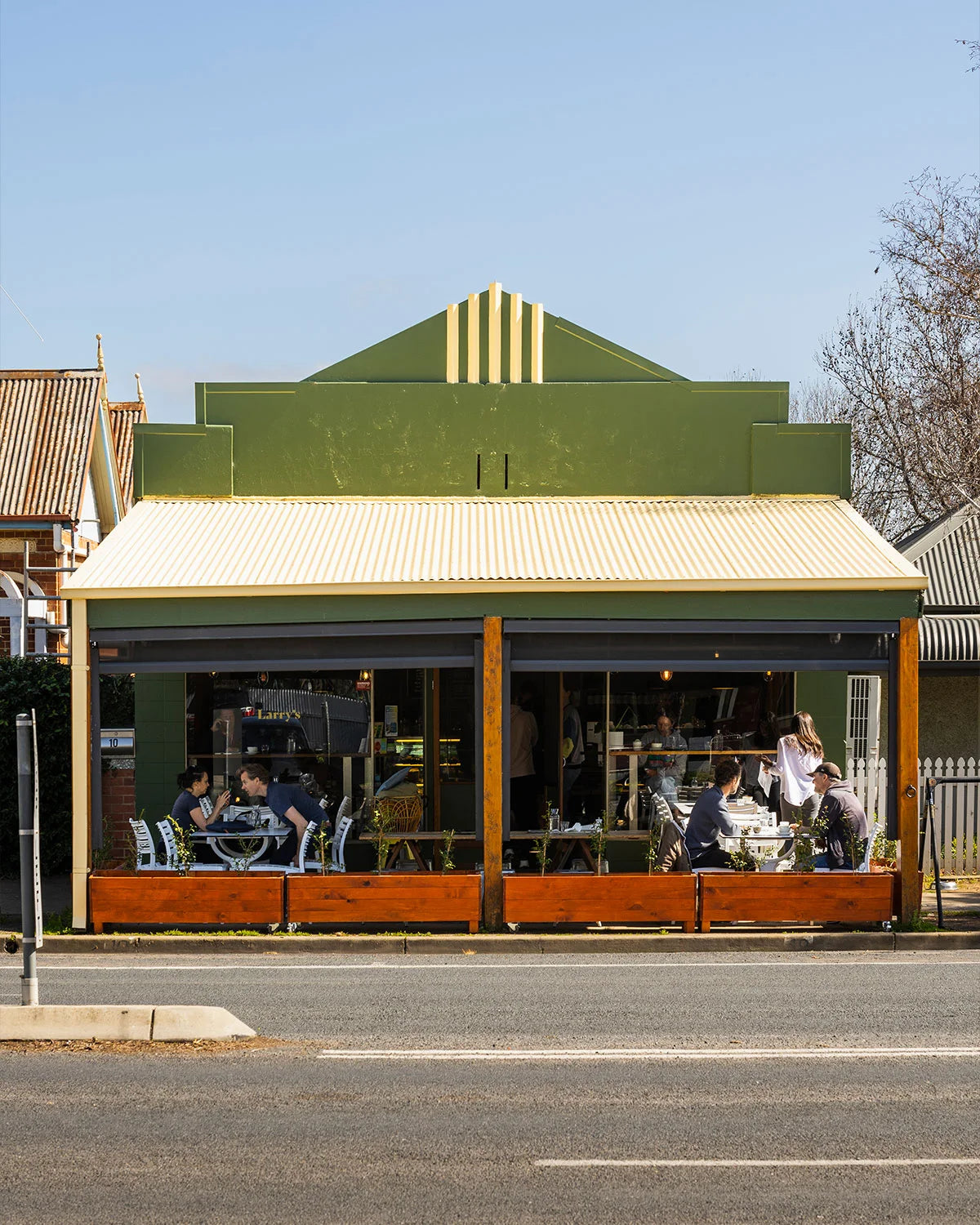 Larrys Cafe